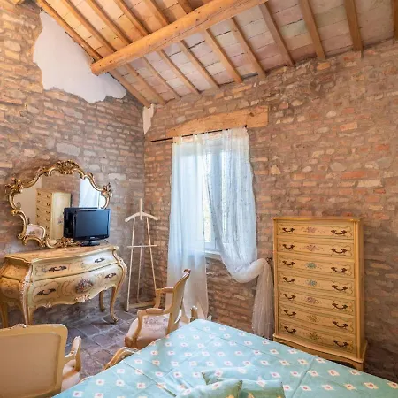 With Private Swimming Pool And Beautiful View Sorbolongo
